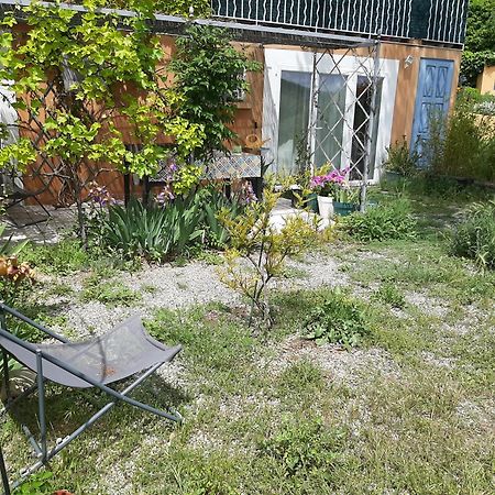 Appartement T.Belle Vue Panoramique Au Coeur Du Luberon 40M2 + Pergola . Jardin. P à Apt Extérieur photo