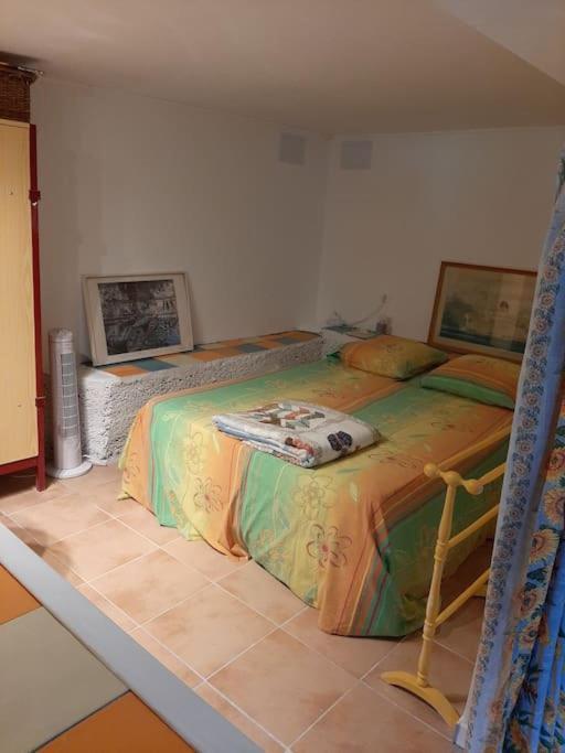 Appartement T.Belle Vue Panoramique Au Coeur Du Luberon 40M2 + Pergola . Jardin. P à Apt Extérieur photo